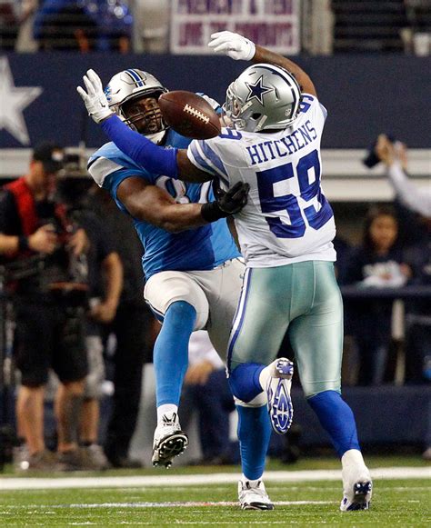 The Lions failed on two more 2-point tries, including an interception that was nullified by an offsides penalty, and the Cowboys recovered the ensuing onside kick for a controversial 20-19 victory.